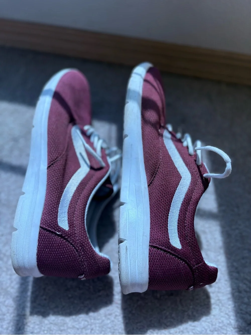 Vans ISO 1.5 Men 8 Women 9.5 Burgundy UltraCush Lite Mesh Skate Sneakers